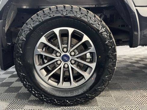 Used 2019 Ford F150 XLT w/ Equipment Group 302A Luxury image 29