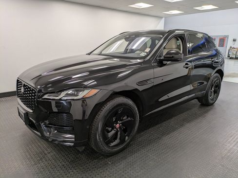 Used 2021 Jaguar F-PACE S image 1