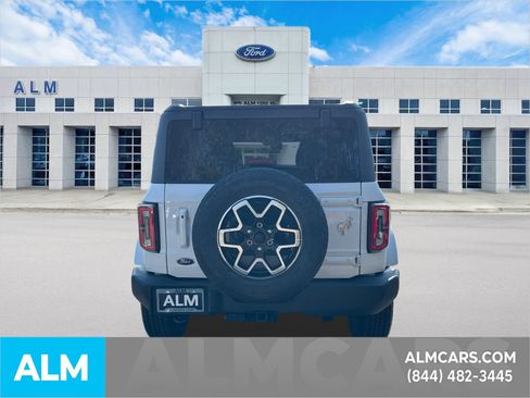Used 2023 Ford Bronco Outer Banks image 7