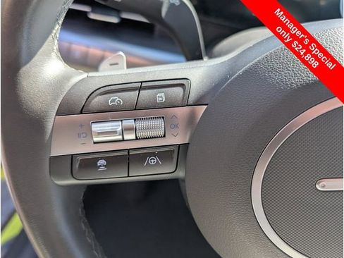 Used 2025 Hyundai Kona SEL image 19