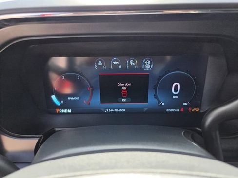 Used 2023 Ford F250 Lariat w/ Lariat Ultimate Package AWD/4WD image 6