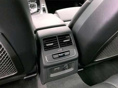 Certified 2022 Audi S4 Premium Plus w/ Premium Plus Package image 34