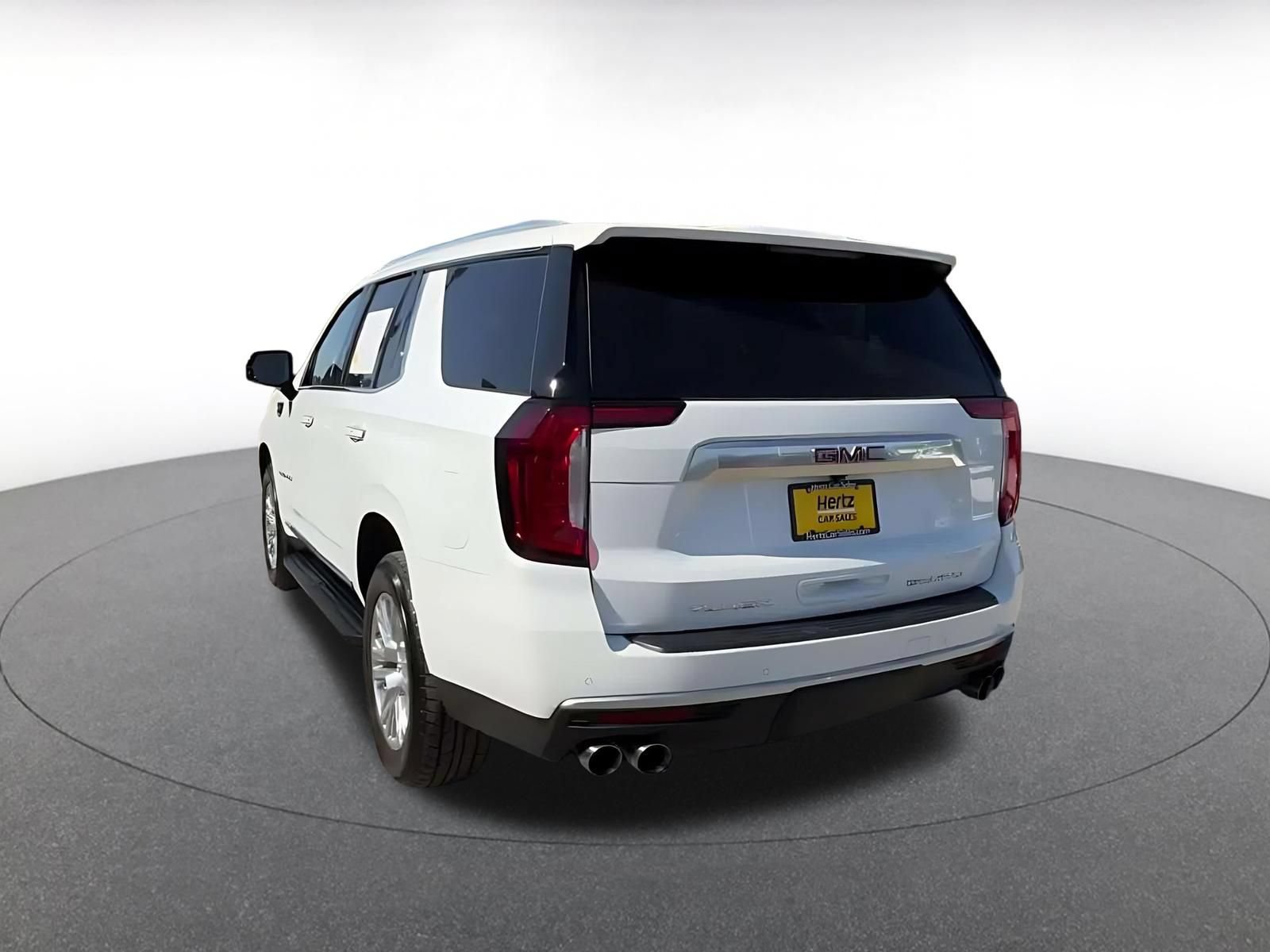 Used 2023 GMC Yukon Denali AWD/4WD image 10