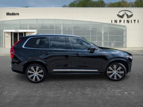 Used 2023 Volvo XC90 B6 Ultimate w/ Protection Package Premier AWD/4WD image 3
