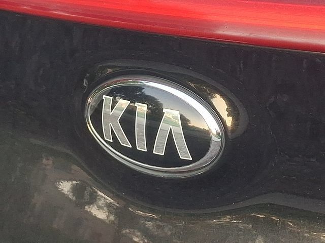 Used 2018 Kia Sportage LX AWD/4WD image 9