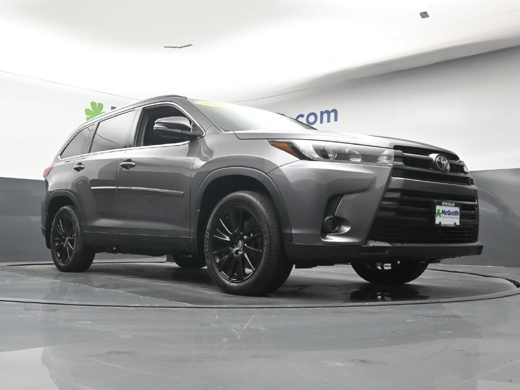 Used 2019 Toyota Highlander SE AWD/4WD image 30
