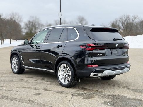 New 2026 BMW X5 xDrive40i w/ Premium Package image 4