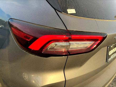 New 2026 Ford Escape ST-Line w/ Tech Pack #1 image 11