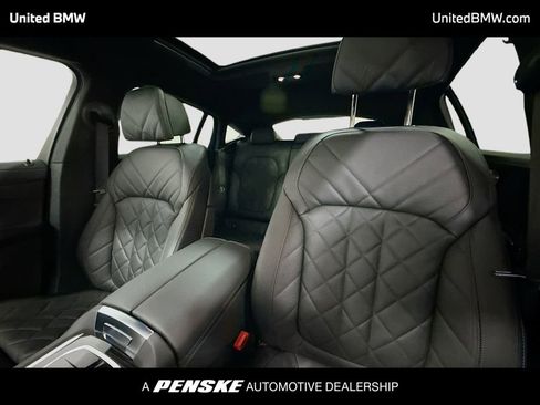 New 2026 BMW X6 xDrive40i w/ Climate Comfort Package image 5