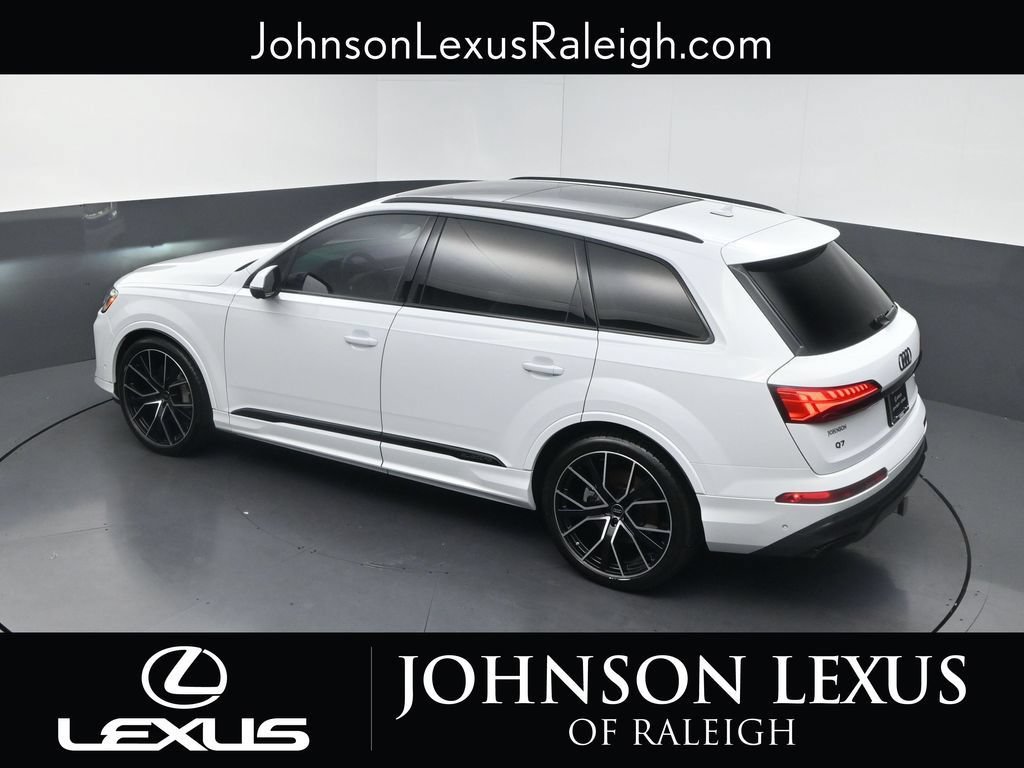 Used 2025 Audi Q7 3.0T Prestige w/ Prestige Package AWD/4WD image 21