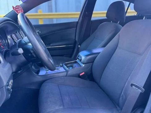 Used 2014 Dodge Charger SE image 12