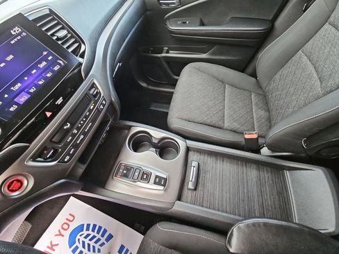 Used 2021 Honda Ridgeline Sport image 17