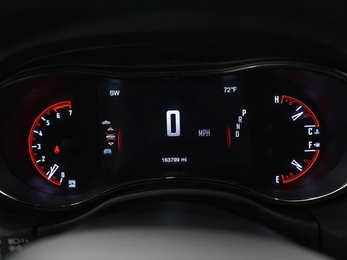 Used 2018 Dodge Durango R/T AWD/4WD image 25