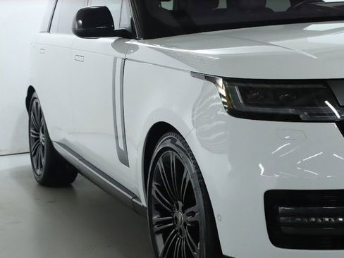 Certified 2022 Land Rover Range Rover Long Wheelbase SE image 12