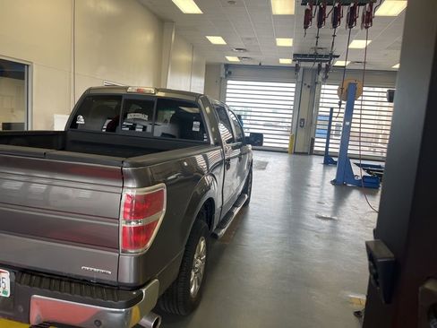 Used 2014 Ford F150 XLT w/ Equipment Group 302A Luxury RWD image 9