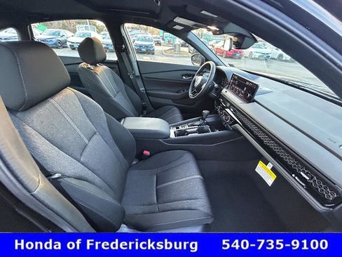 Certified 2025 Honda Accord Sport image 32