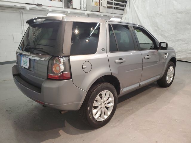 Used 2015 Land Rover LR2 AWD/4WD image 6