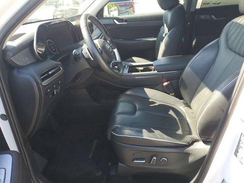 Used 2024 Hyundai Palisade Limited AWD/4WD image 25