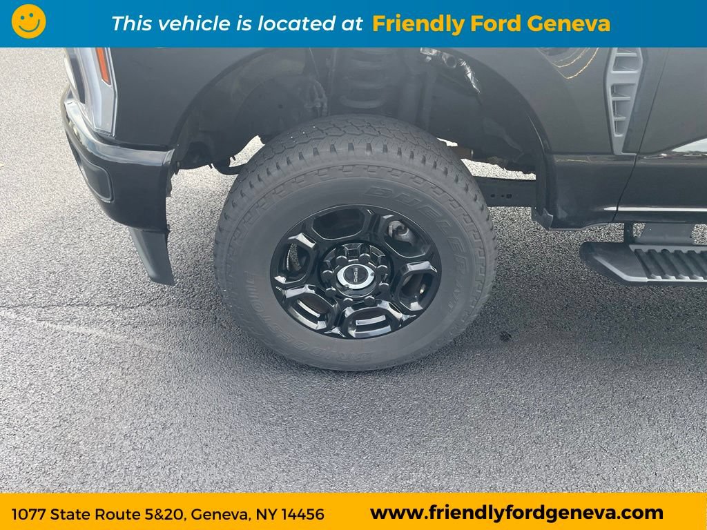 Certified 2025 Ford F350 XL w/ STX Appearance Package AWD/4WD image 9