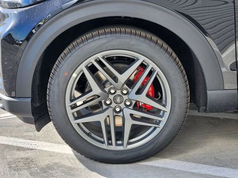 New 2026 Ford Explorer ST image 7