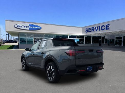 Used 2026 Hyundai Santa Cruz SEL FWD image 6