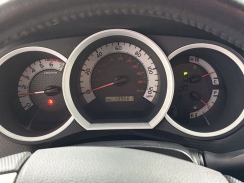 Used 2014 Toyota Tacoma PreRunner image 17