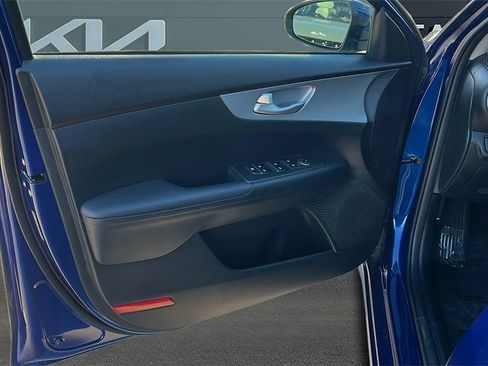 New 2024 Kia Forte LXS w/ LXS Technology Package image 8