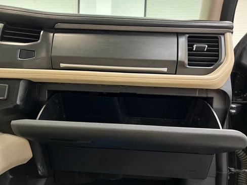 Used 2022 Ford Expedition Max Platinum AWD/4WD image 30