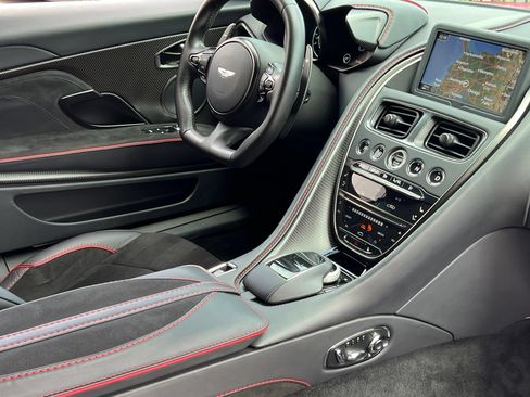 Used 2023 Aston Martin DBS Coupe RWD image 2