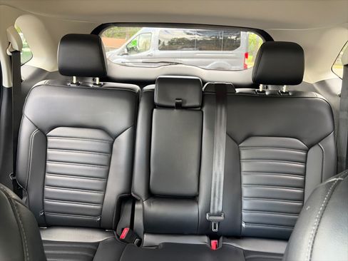 Used 2023 Ford Edge SEL w/ Convenience Package AWD/4WD image 16