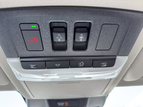New 2026 Nissan Rogue SV AWD/4WD image 23