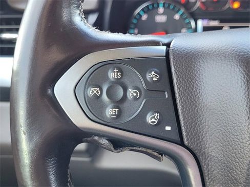 Used 2019 Chevrolet Suburban Premier image 28