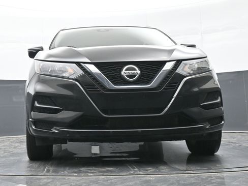 Used 2020 Nissan Rogue Sport SV image 38