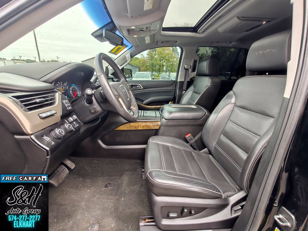 Used 2017 GMC Yukon Denali w/ Open Road Package AWD/4WD image 20