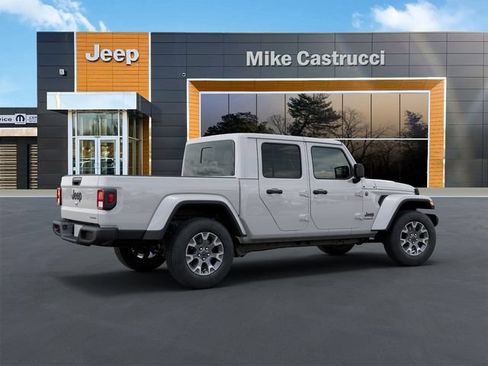 New 2026 Jeep Gladiator Sport AWD/4WD image 5
