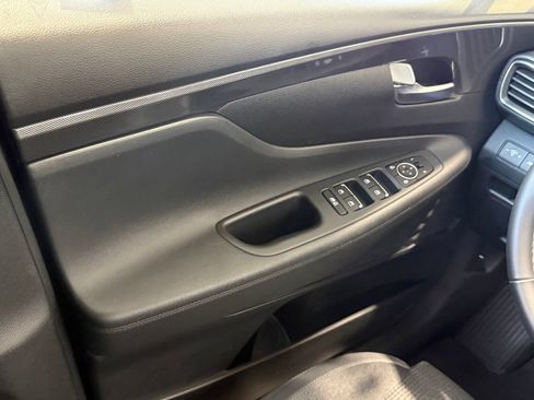 Used 2023 Hyundai Santa Fe SEL AWD/4WD image 38