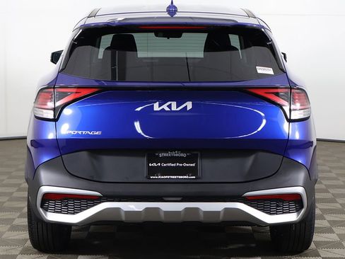 Certified 2023 Kia Sportage EX FWD image 12