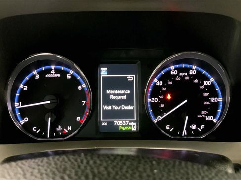 Used 2017 Toyota RAV4 Limited w/ All Weather Liner Package AWD/4WD image 26
