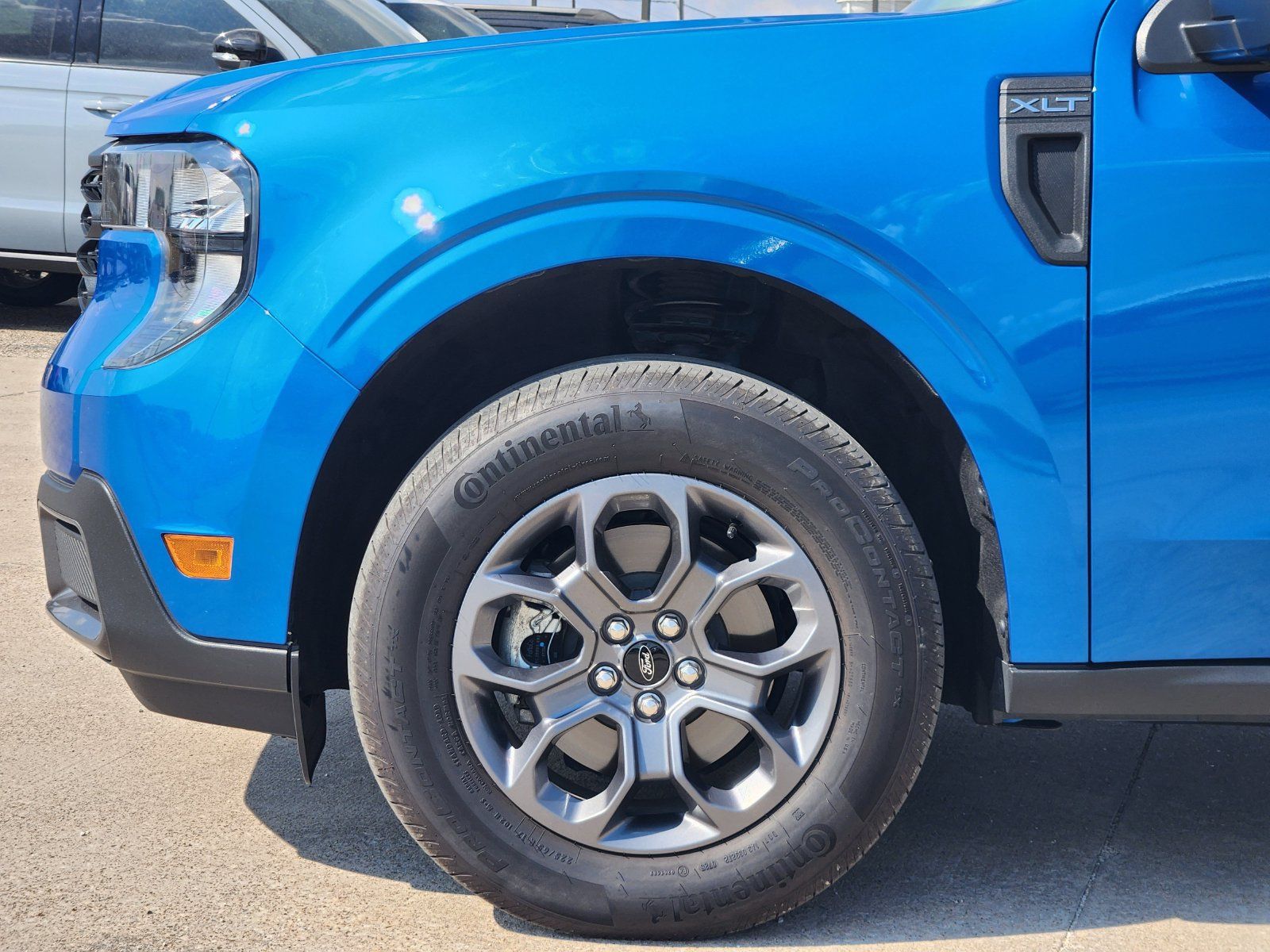Used 2025 Ford Maverick XLT w/ XLT Luxury Package FWD image 9