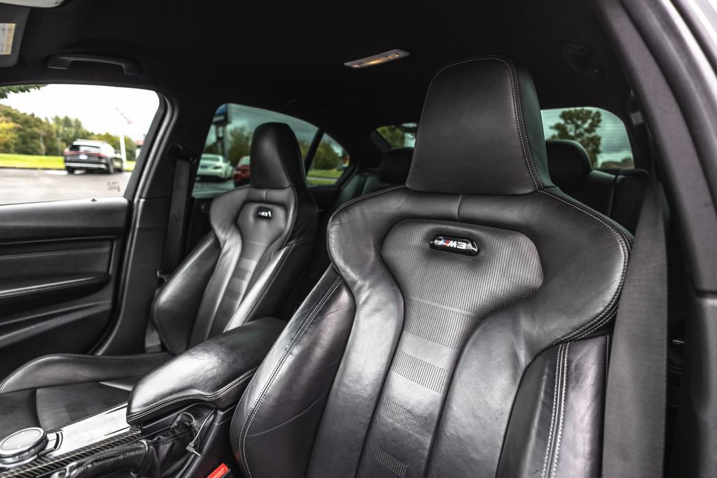Used 2016 BMW M3 RWD image 21