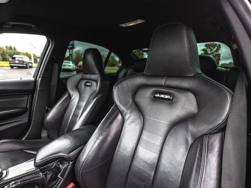 Used 2016 BMW M3 RWD image 21