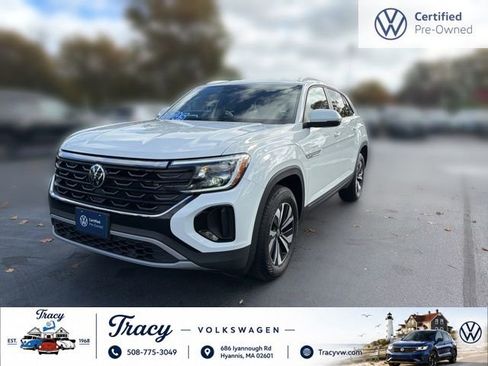 Certified 2024 Volkswagen Atlas Cross Sport SE AWD/4WD image 4