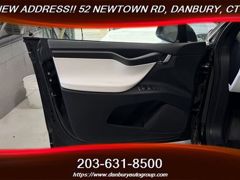 Used 2018 Tesla Model X 100D AWD/4WD image 11