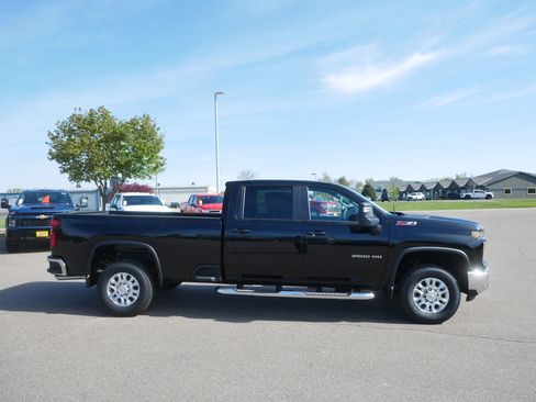 New 2026 Chevrolet Silverado 3500 LT w/ All Star Edition AWD/4WD image 2