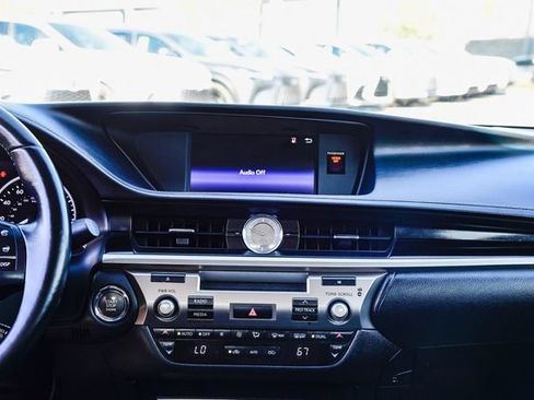 Used 2015 Lexus ES 350 image 15
