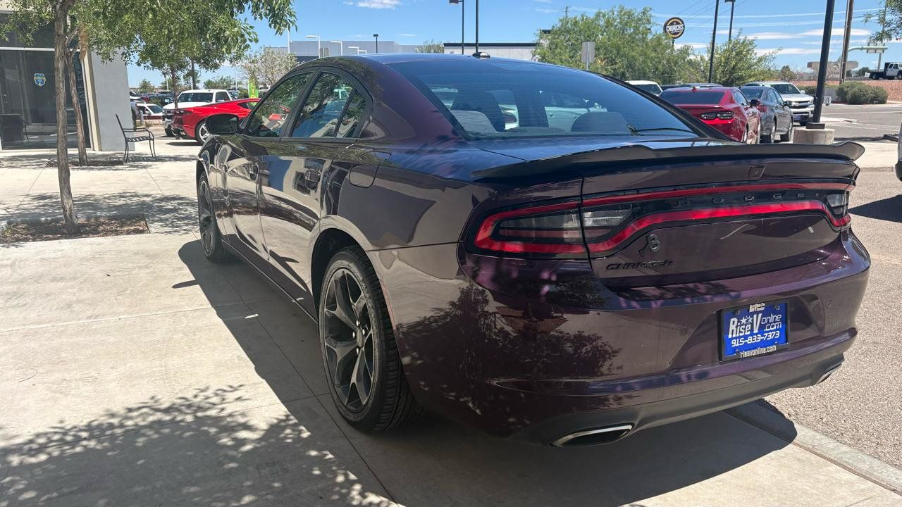 Used 2020 Dodge Charger SXT w/ Blacktop Package RWD image 6