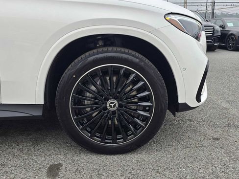 New 2026 Mercedes-Benz GLC 300 image 9