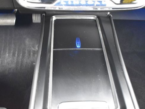 Used 2023 Lincoln Corsair Reserve w/ Equipment Group 201A image 18