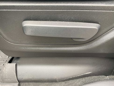 Used 2023 RAM 1500 Big Horn image 25