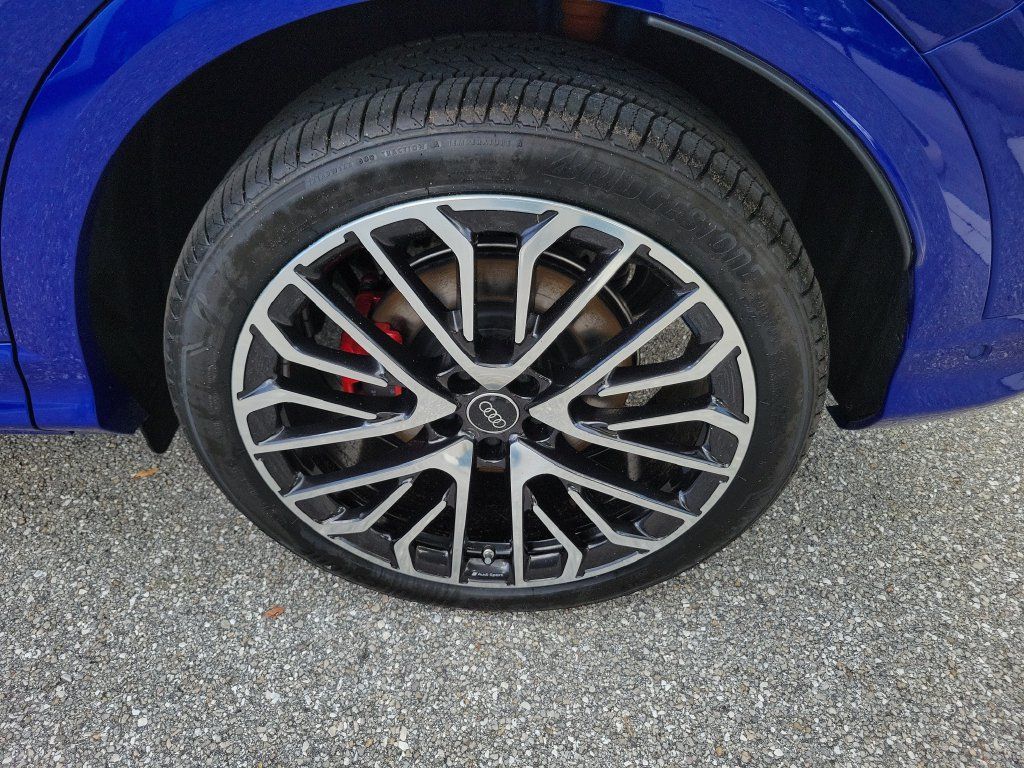 New 2026 Audi SQ5 Premium Plus AWD/4WD image 28